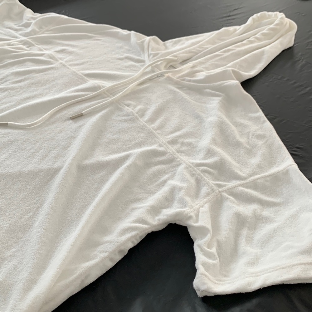 C&C white terry cloth short sleeve 1/2 zip top.  Size XL. NWOT.